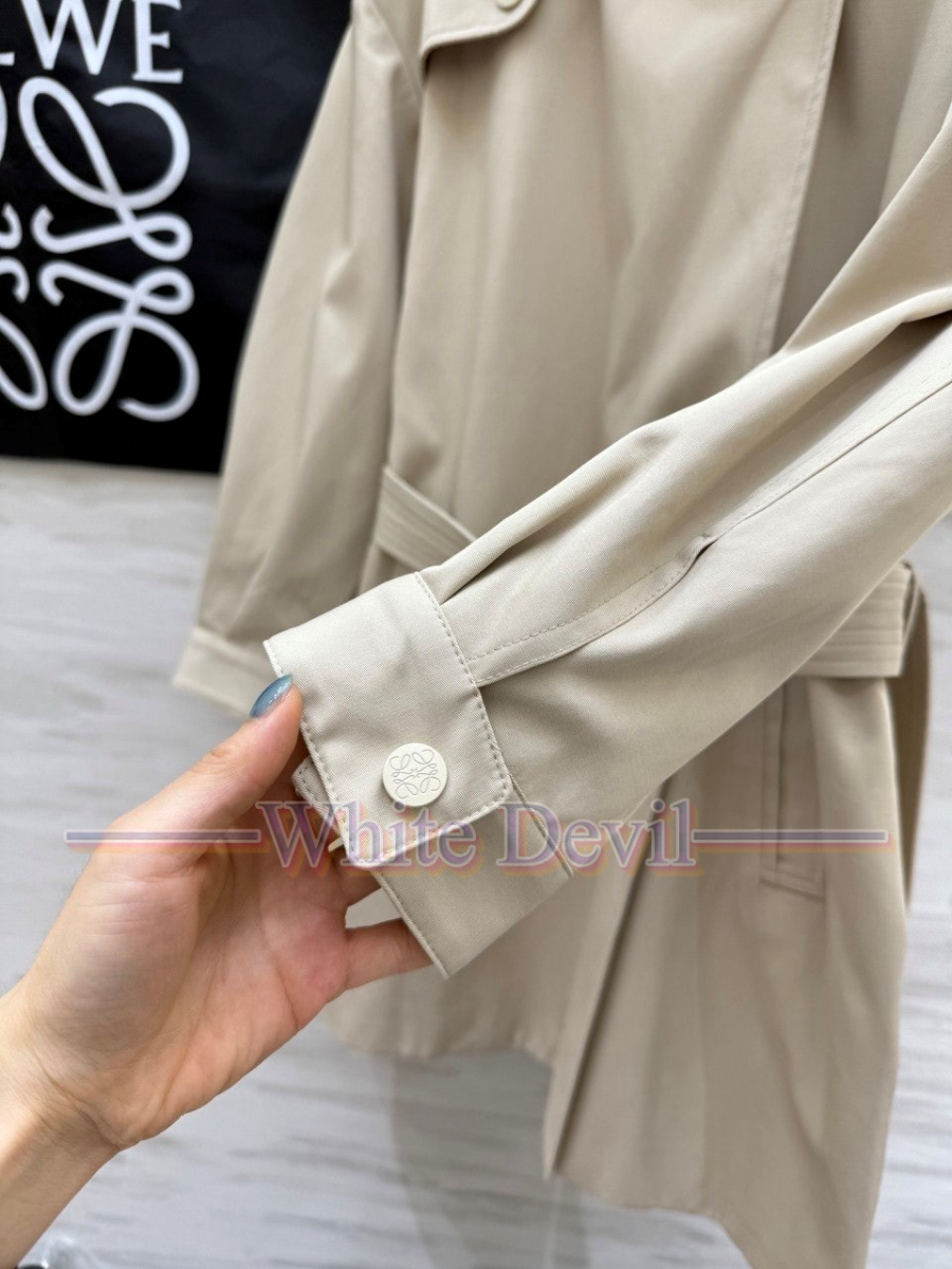 하얀악마 레플리카 로에베 코트 (5).jpg