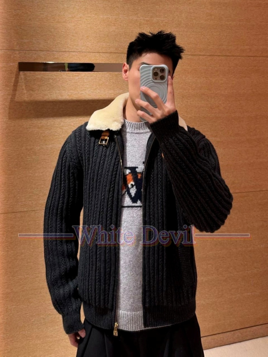 하얀악마 레플리카 루이 자켓 (1).jpg
