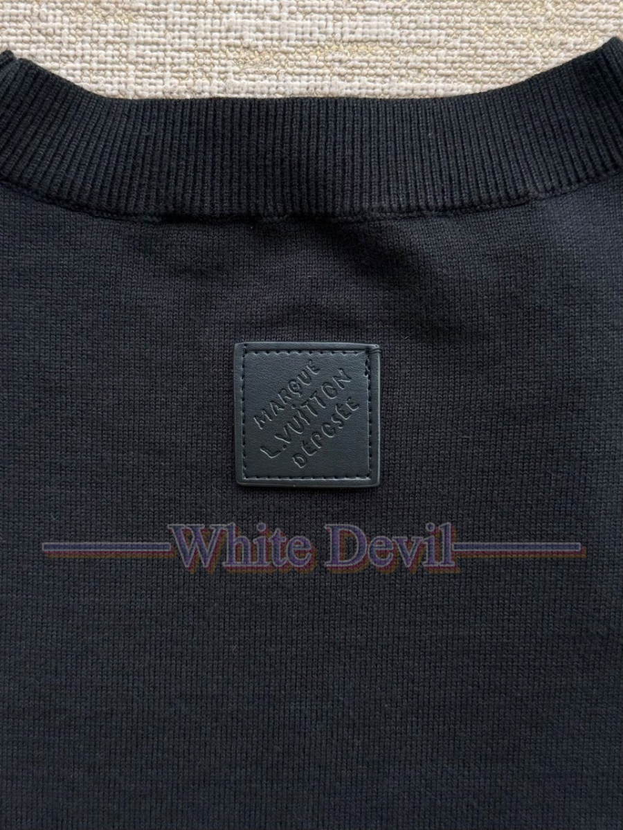 하얀악마 레플리카 루이 니트 (17).jpg