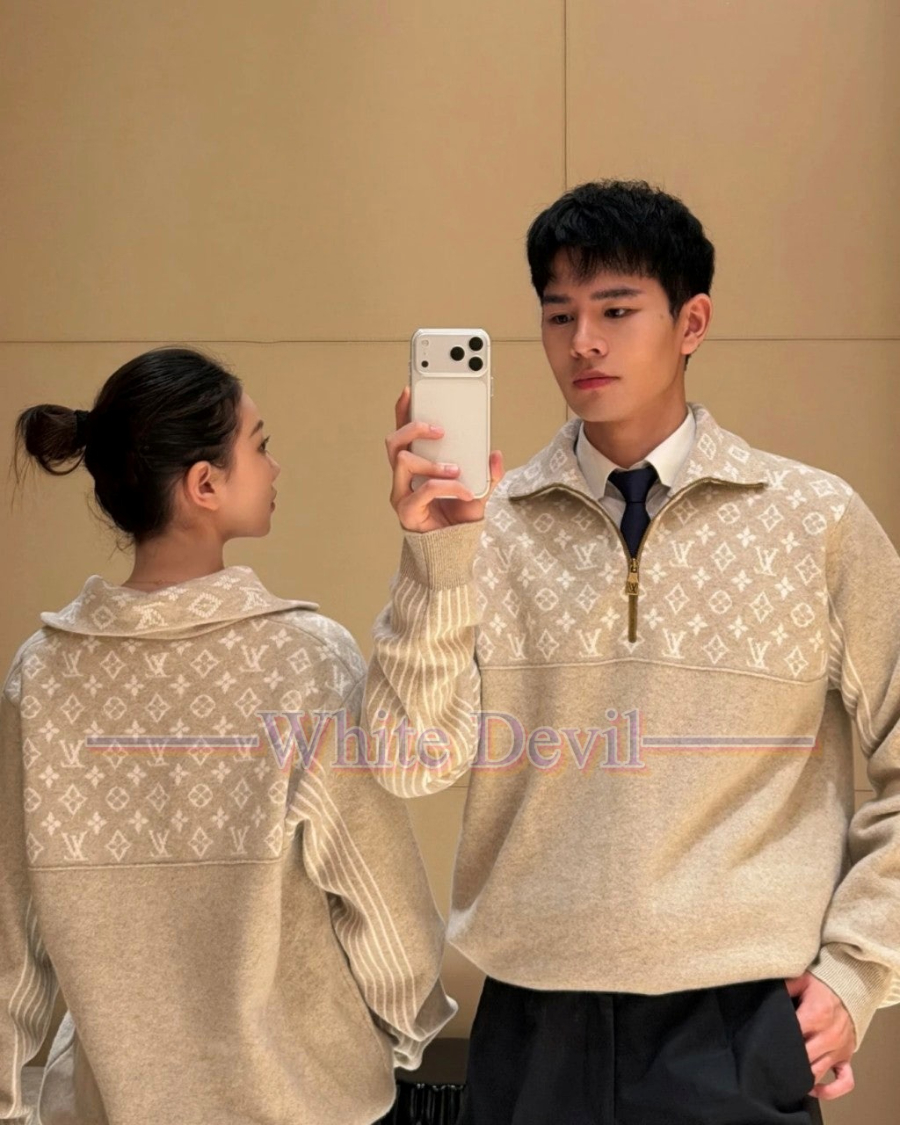 하얀악마 레플리카 루이 니트 (2).jpg