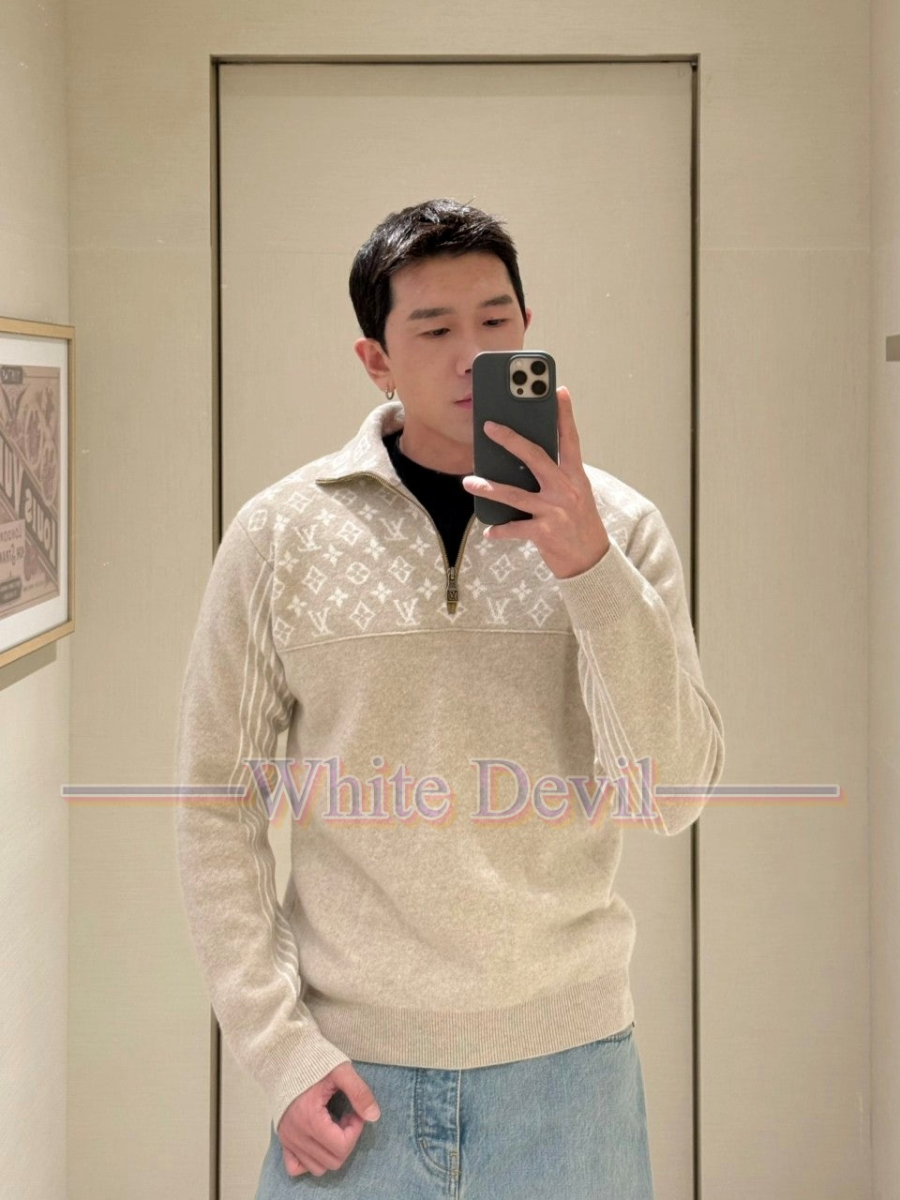 하얀악마 레플리카 루이 니트 (1).jpg