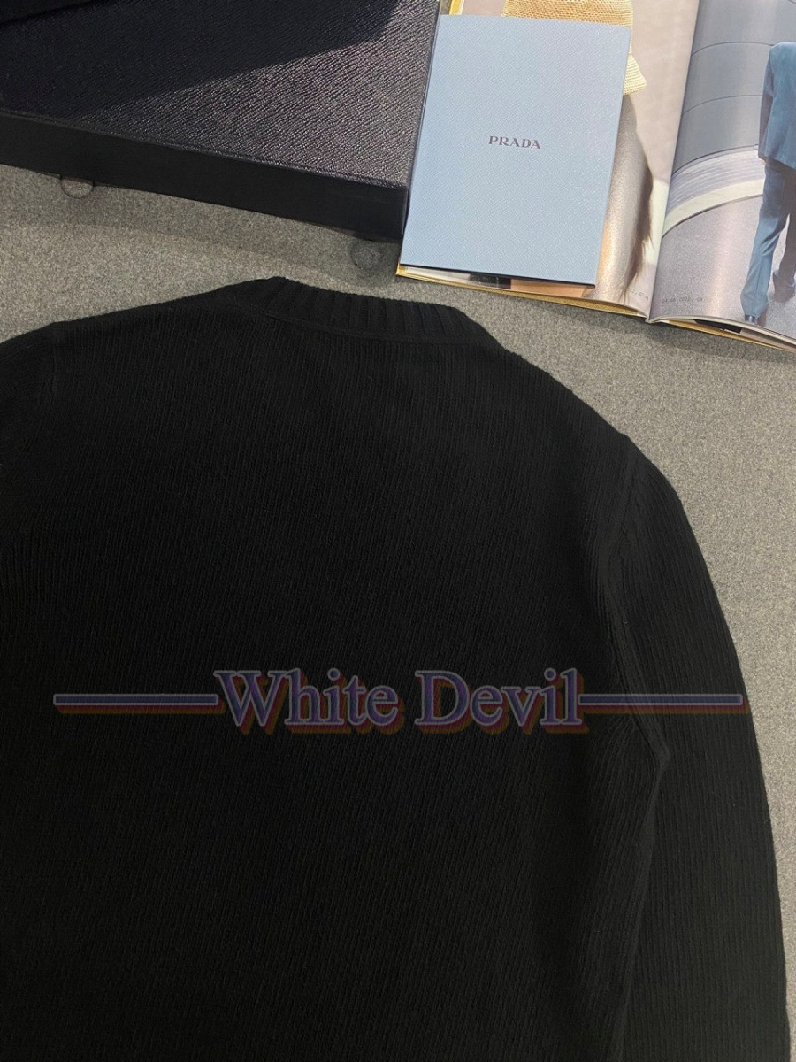 하얀악마 레플리카 프라다 니트 (10).jpg