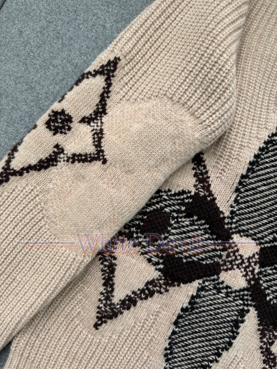 하얀악마 레플리카 루이 니트 (13).jpg