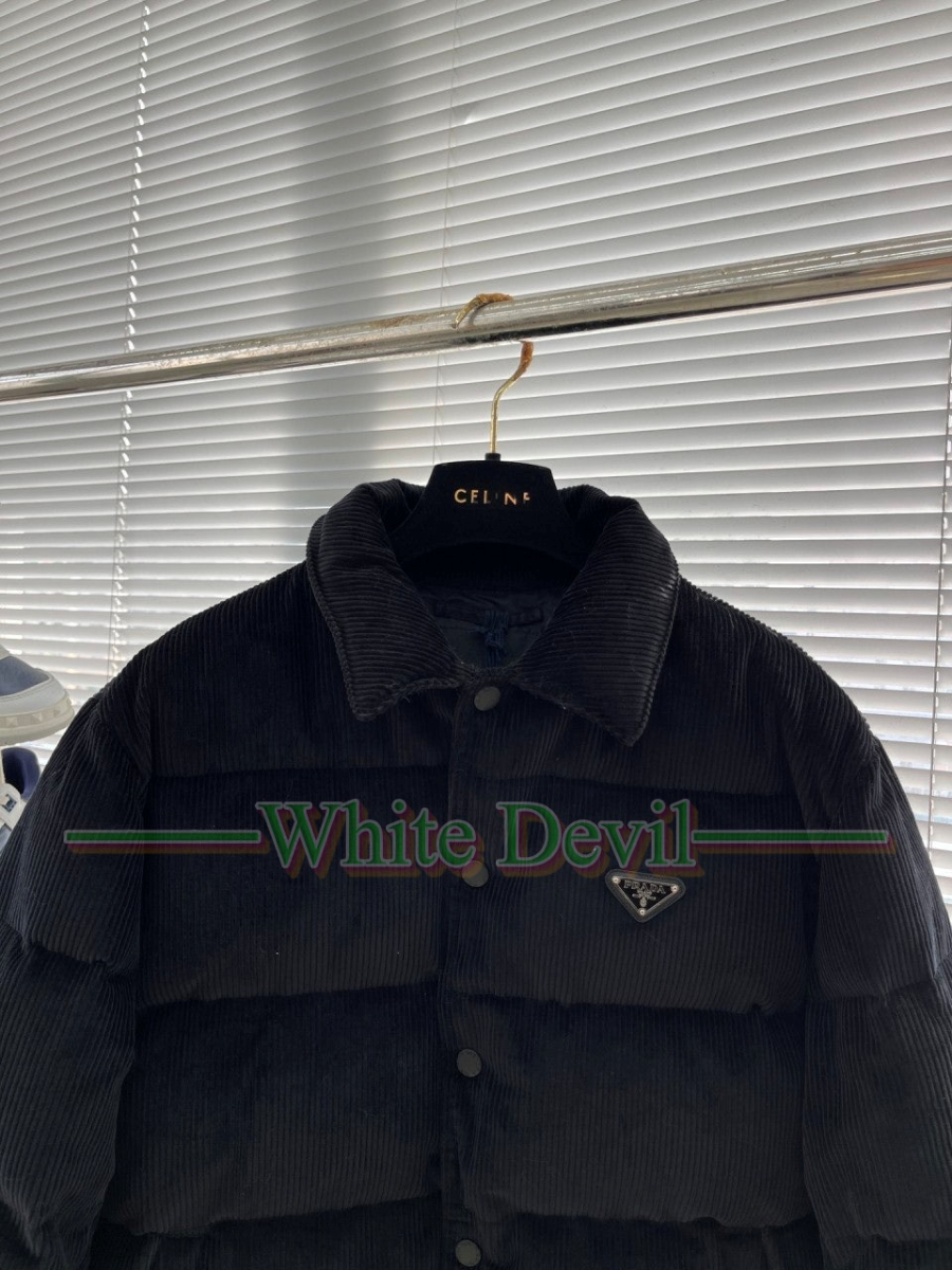 하얀악마 이미테이션 프라다 패딩 (3).jpg