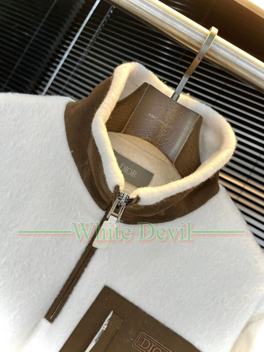 하얀악마 이미테이션 디올 티셔츠 (4).jpg