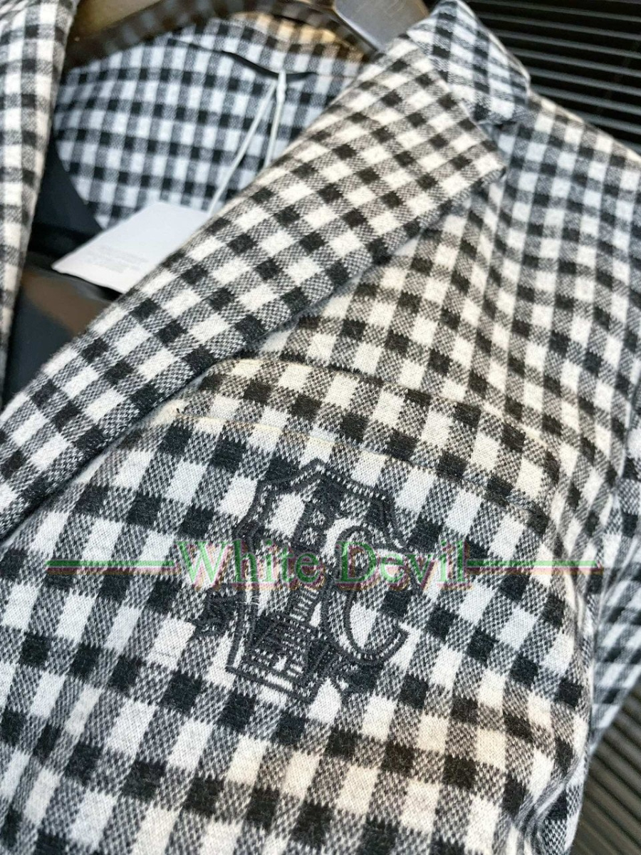 하얀악마 이미테이션 쿠치 자켓 (4).jpg