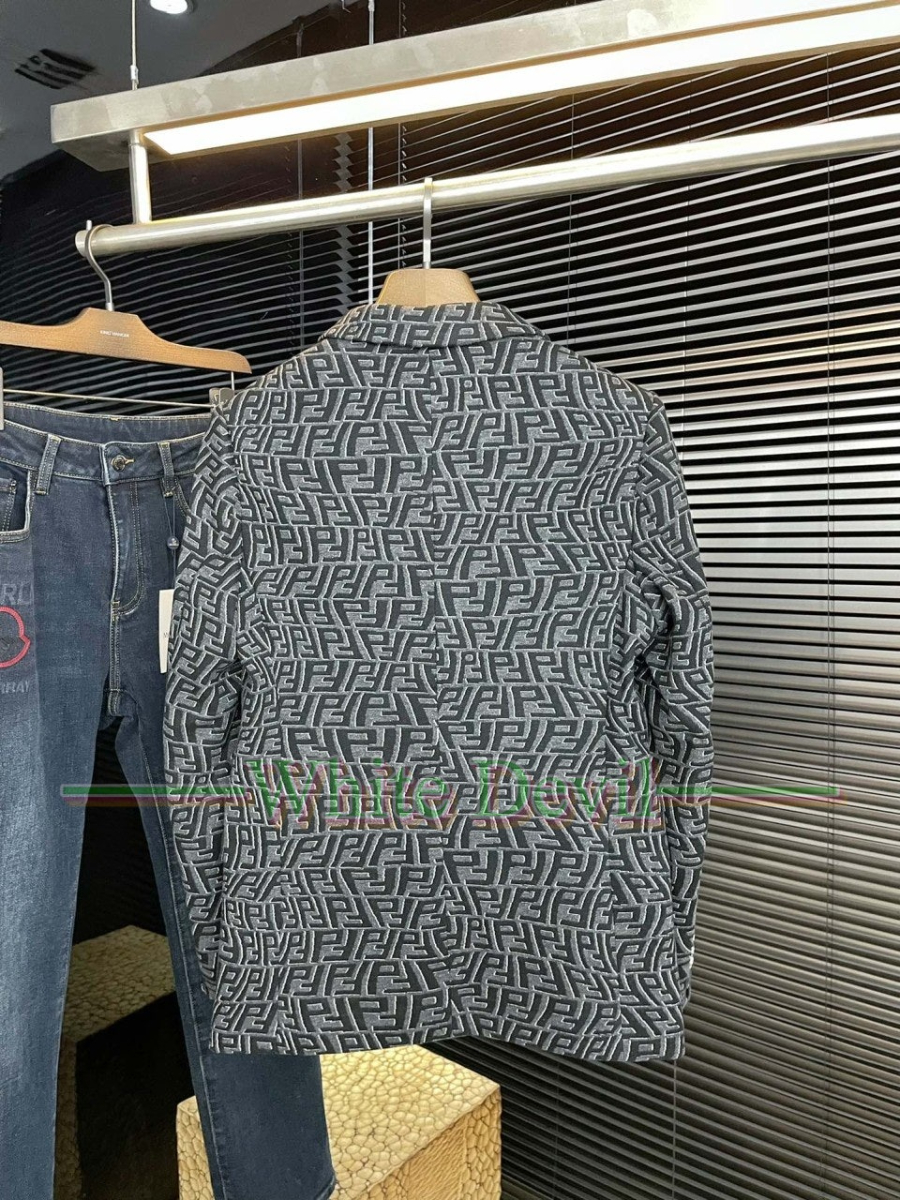 하얀악마 이미테이션 펜디 자켓 (9).jpg