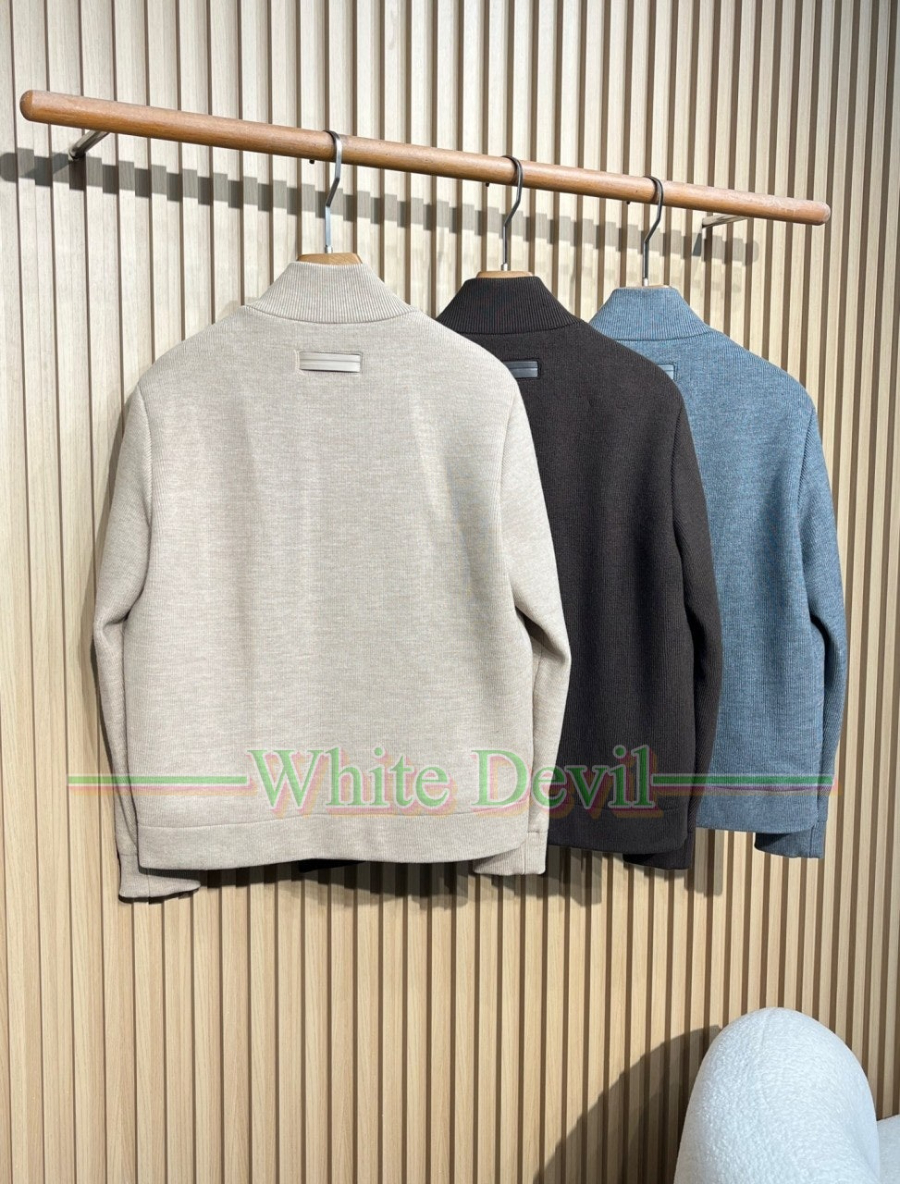 하얀악마 이미테이션 제냐 점퍼 (6).jpg