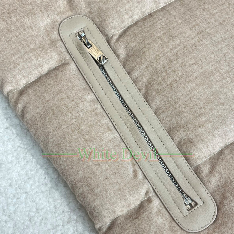 하얀악마 이미테이션 제냐 점퍼 (15).jpg