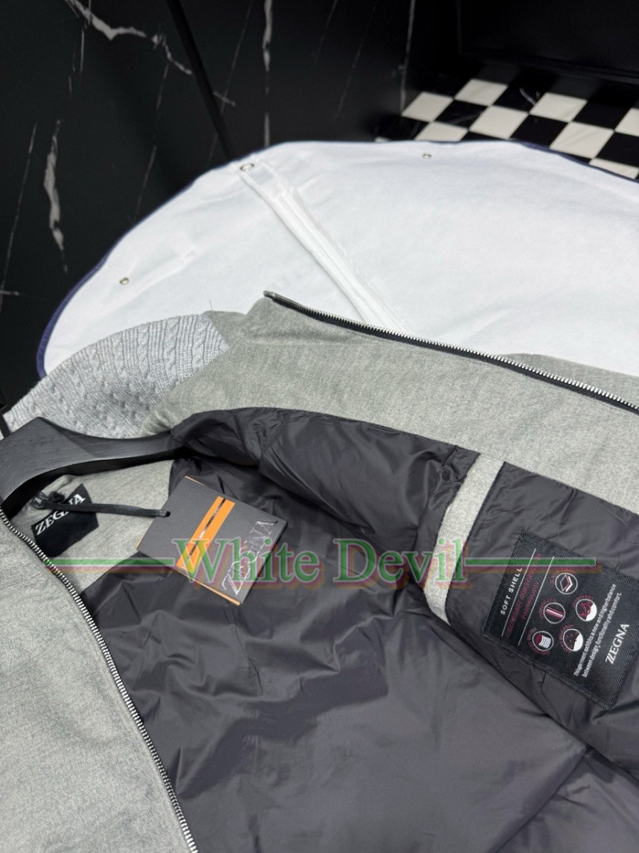 하얀악마 이미테이션 제냐 패딩 (13).jpg