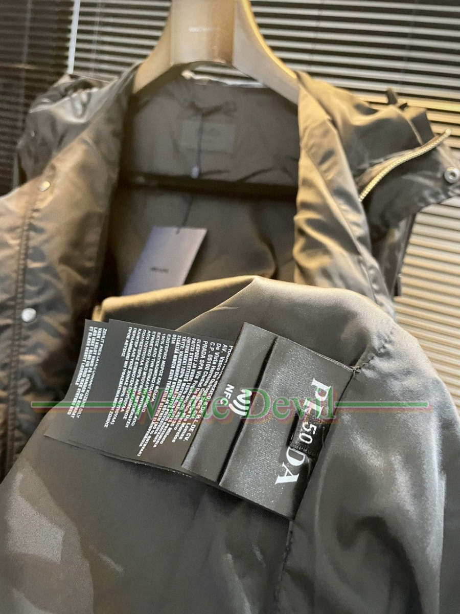 하얀악마 이미테이션 프라다 자켓 (7).jpg