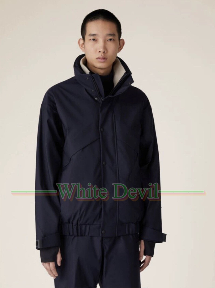 하얀악마 이미테이션 로로 점퍼 (1).jpg