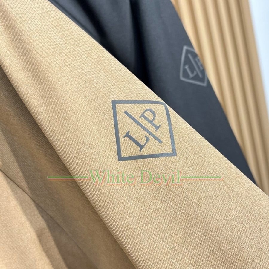 하얀악마 이미테이션 로로 점퍼 (9).jpg