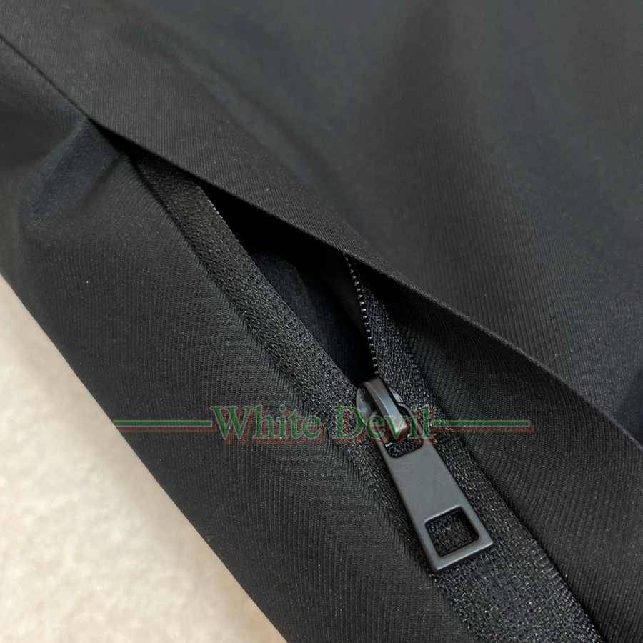 하얀악마 이미테이션 로로 점퍼 (16).jpg