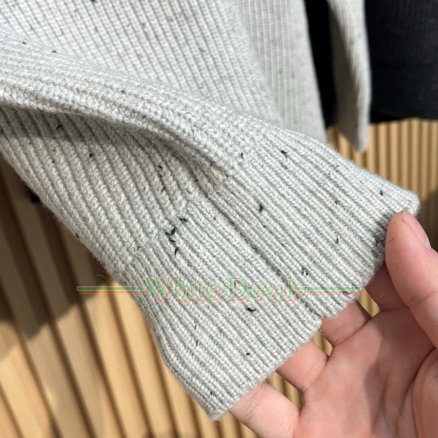 하얀악마 이미테이션 로에베 니트 (11).jpg