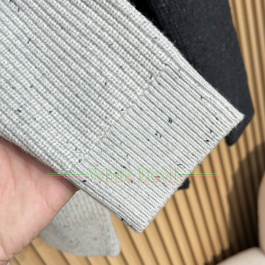 하얀악마 이미테이션 로에베 니트 (10).jpg