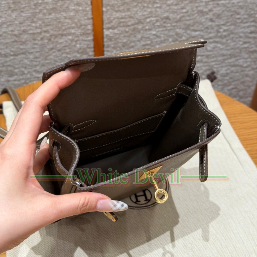 하얀악마 이미테이션 에르 켈리 점퍼 (9).jpg