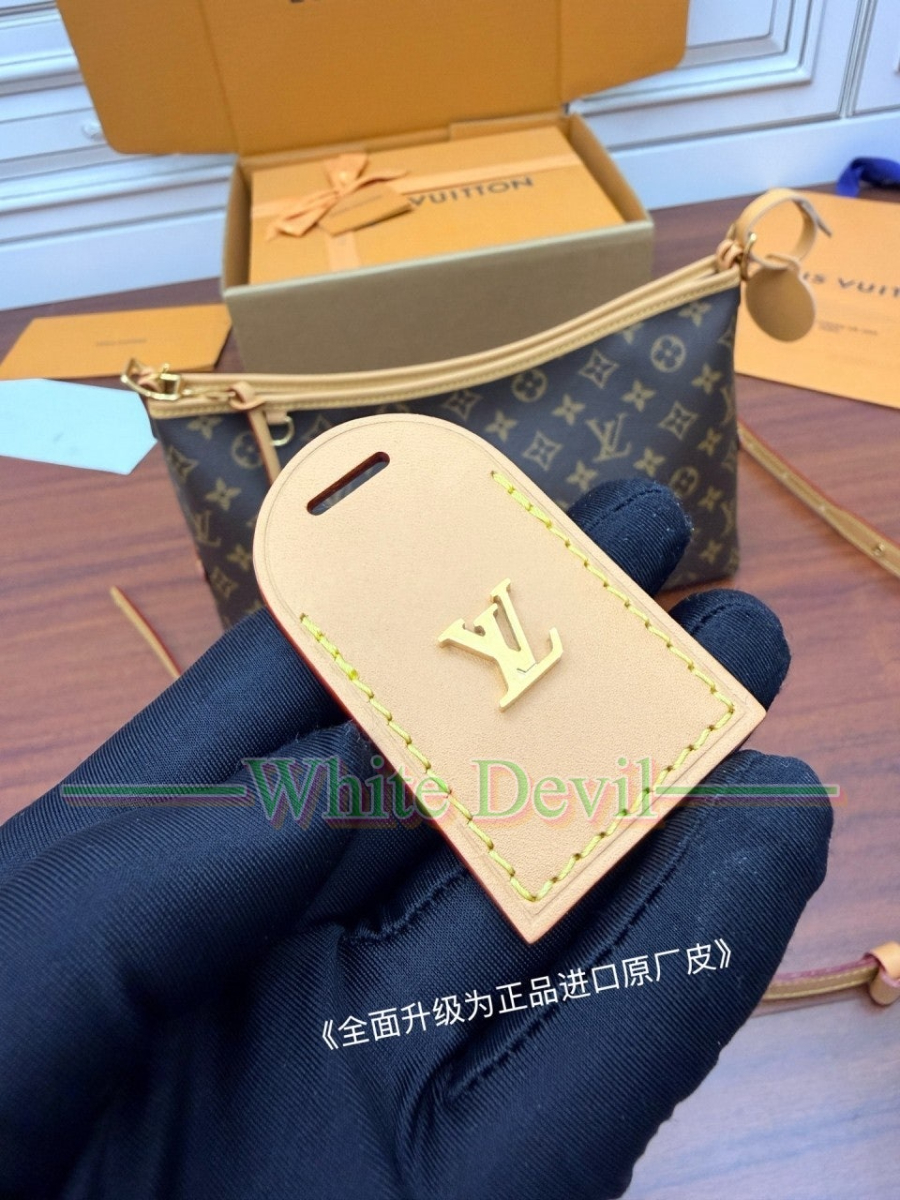 하얀악마 이미테이션 루이 캐리올 (17).jpg