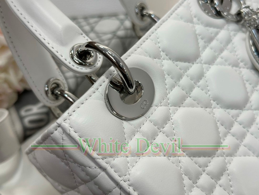 하얀악마 이미테이션  디올 레이디백 (14).jpg