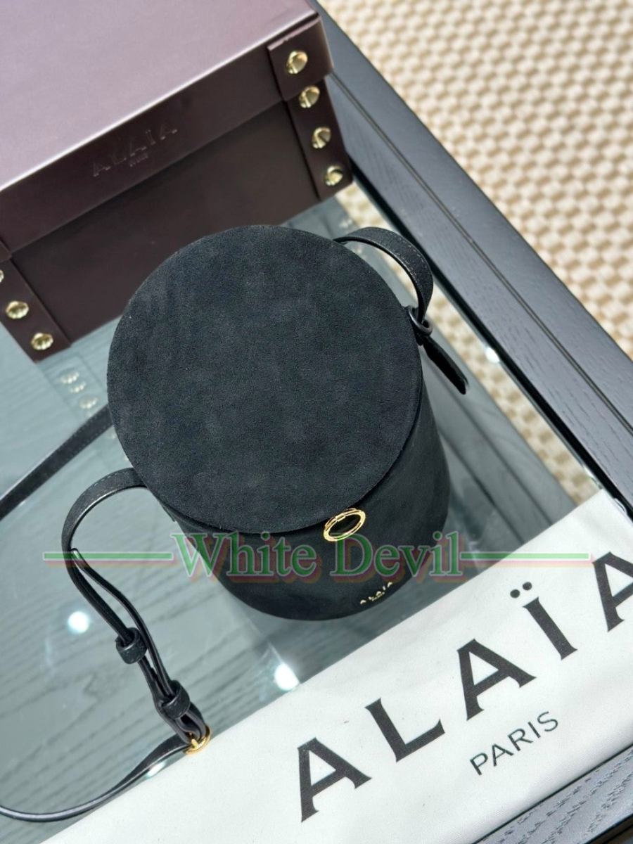 하얀악마 이미테이션 알라이아 버킷백 (7).jpg