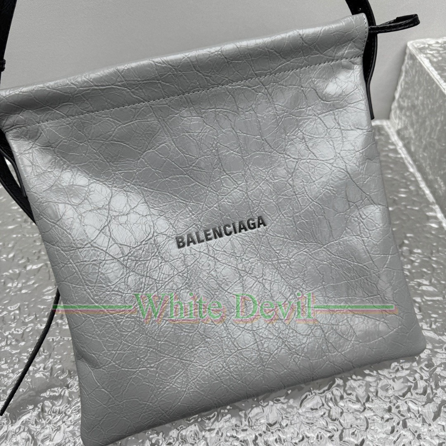 하얀악마 레플리카 발렌시아가 더스트백 (5).jpg