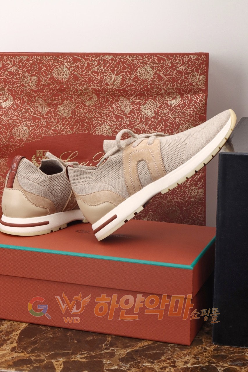 하얀악마 이미테이션 로로피아나 운동화 (6).jpg