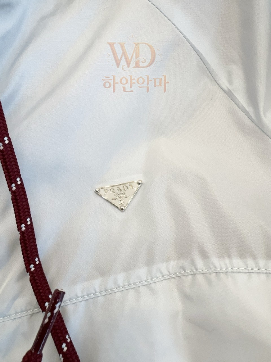 프라다 이미테이션 점퍼 (19).jpg
