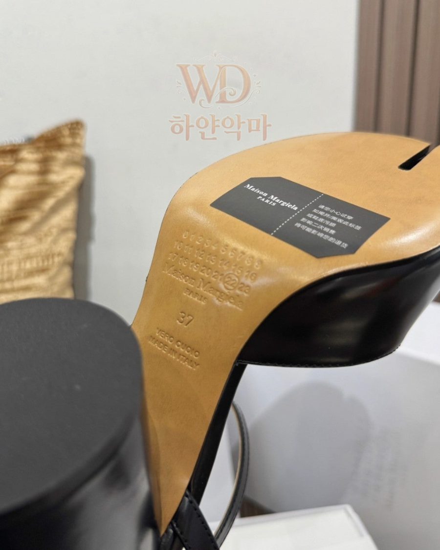메종-레플리카-여자-샌들-18.jpg