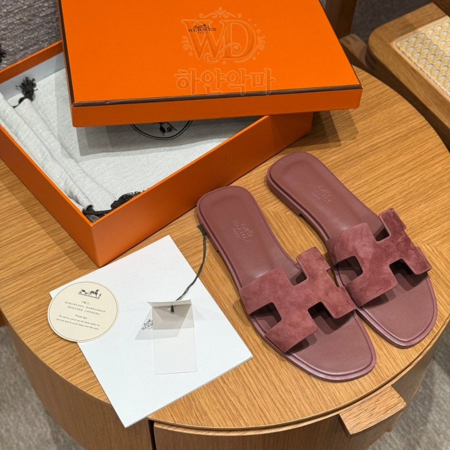 에르메스-이미테이션-오란-슬리퍼-2.jpg