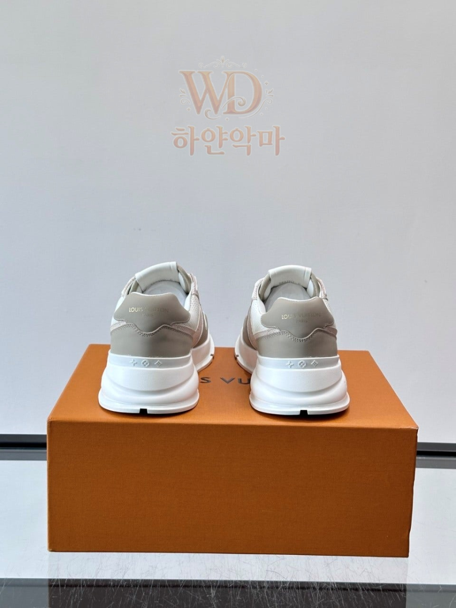 이미테이션-루이비통-런어웨이-10.jpg