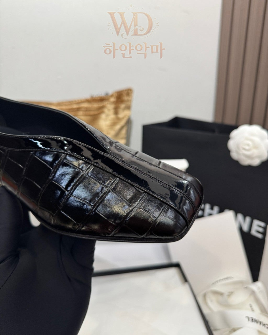 샤넬-크로커다일플랫슈즈-추천 (13).jpg