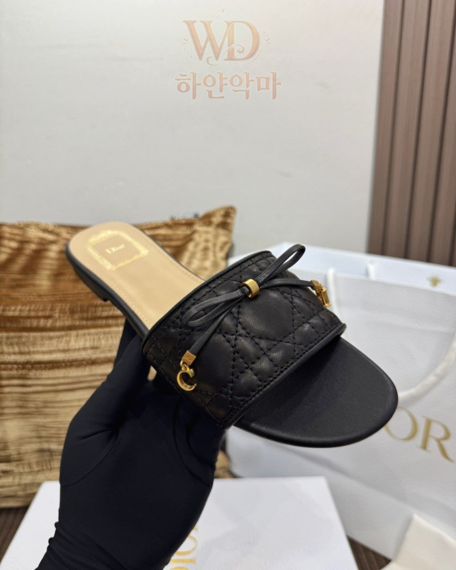 디올-슬리퍼-추천-14.jpg