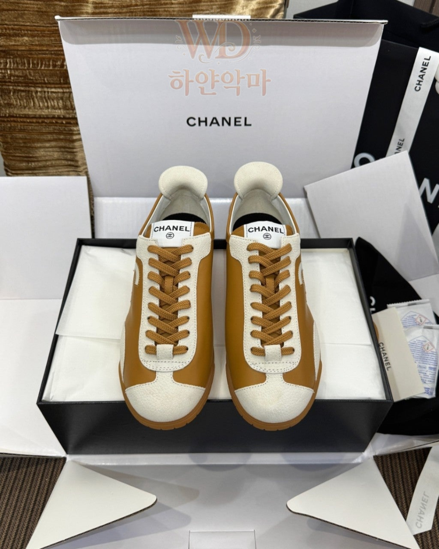 샤넬-클로그-운동화-2.jpg