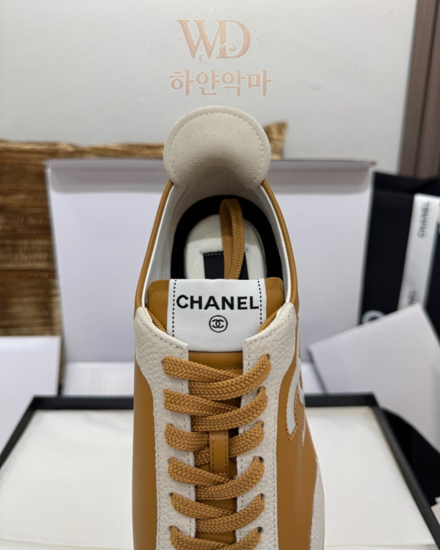 샤넬-클로그-운동화-14.jpg