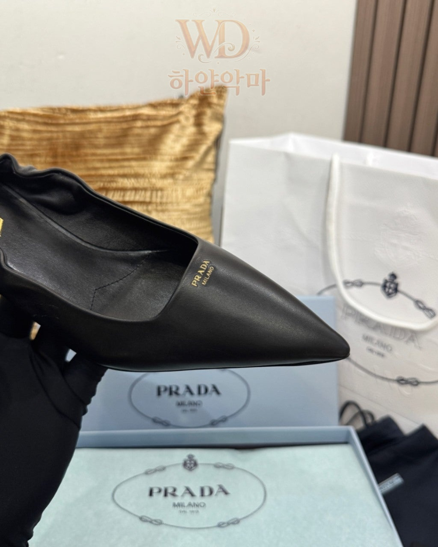 프라다-캣슈즈-단화-12.jpg