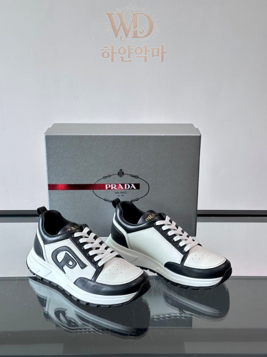 프라다-명품-운동화-추천-2.jpg