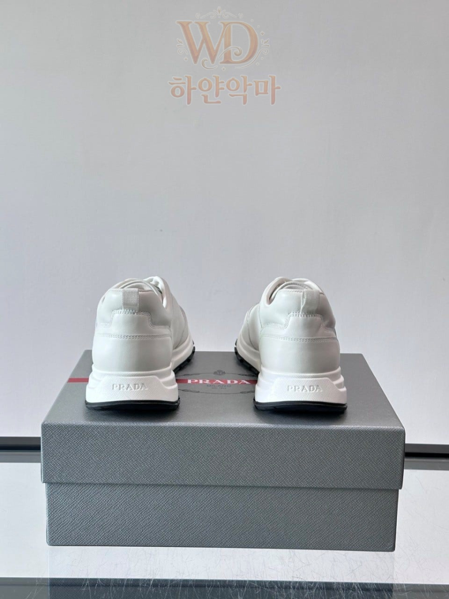프라다-명품-운동화-추천-10.jpg