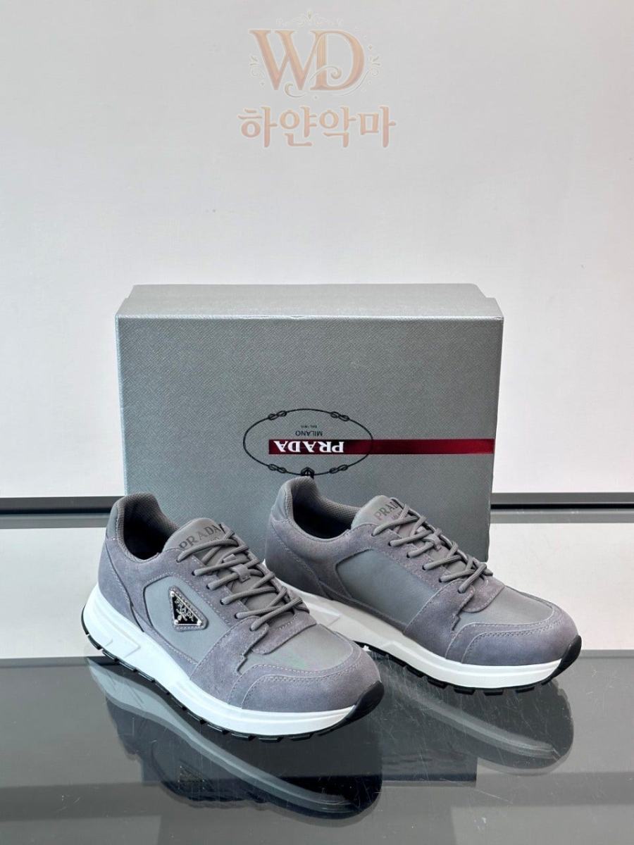 프라다-운동화-명품-4.jpg