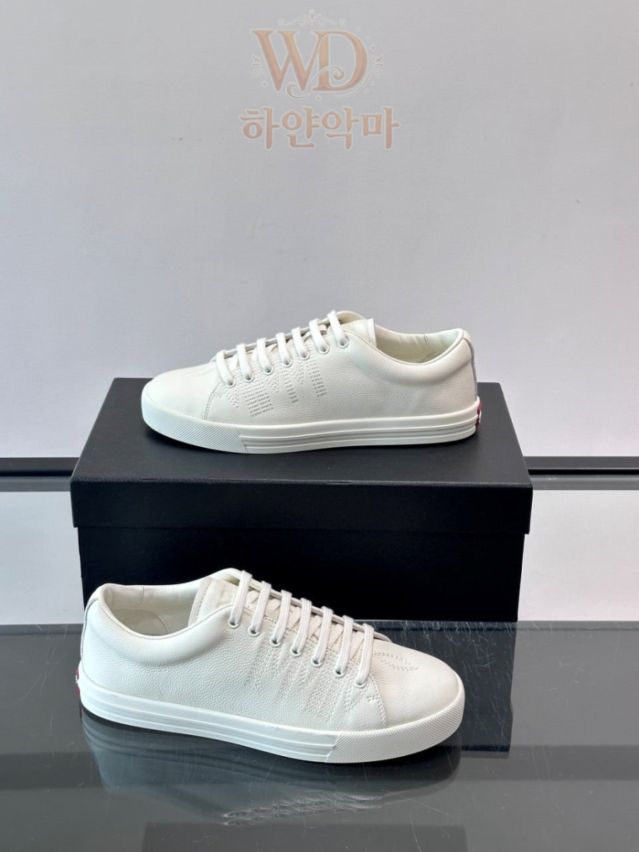프라다-운동화-명품-8.jpg