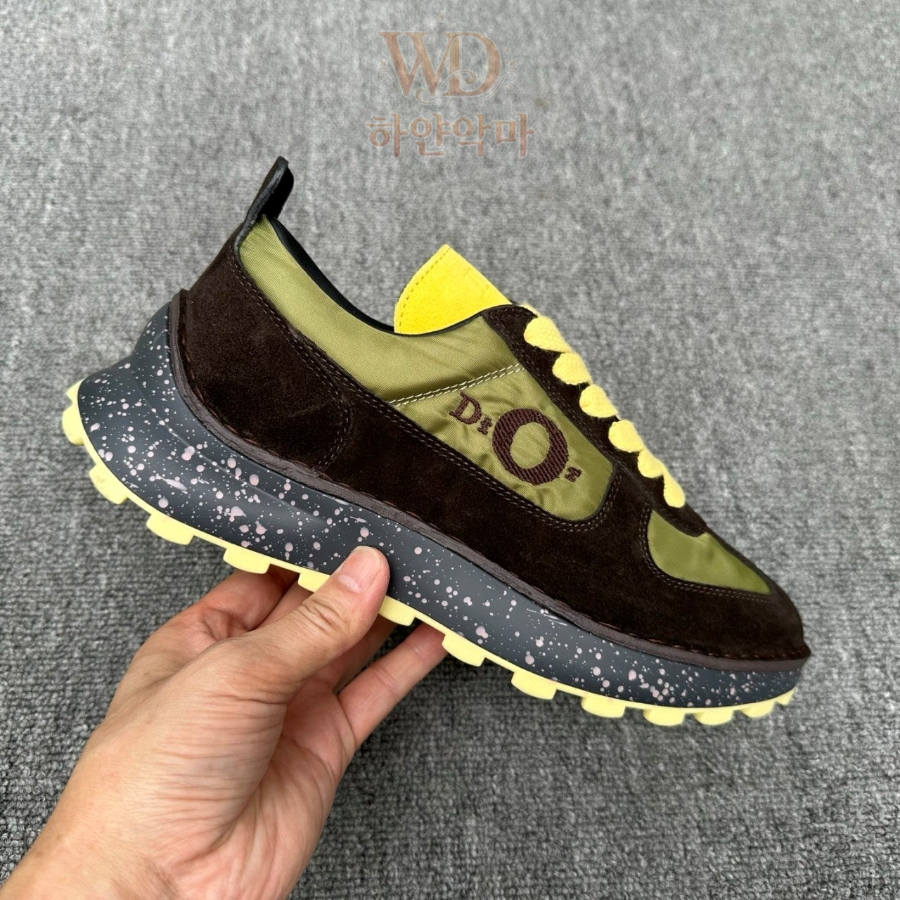 디올-스웨어-운동화-추천-10.jpg