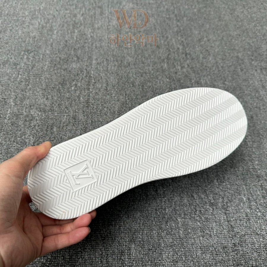 루이비통-로퍼-슬립온-14.jpg