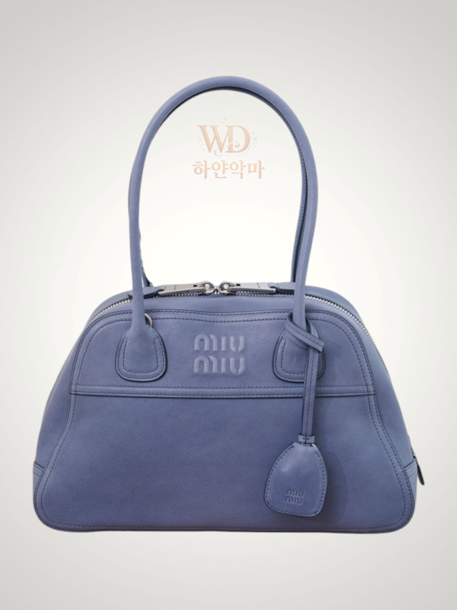 미우미우-비방-토트백-가방추천-26.jpg