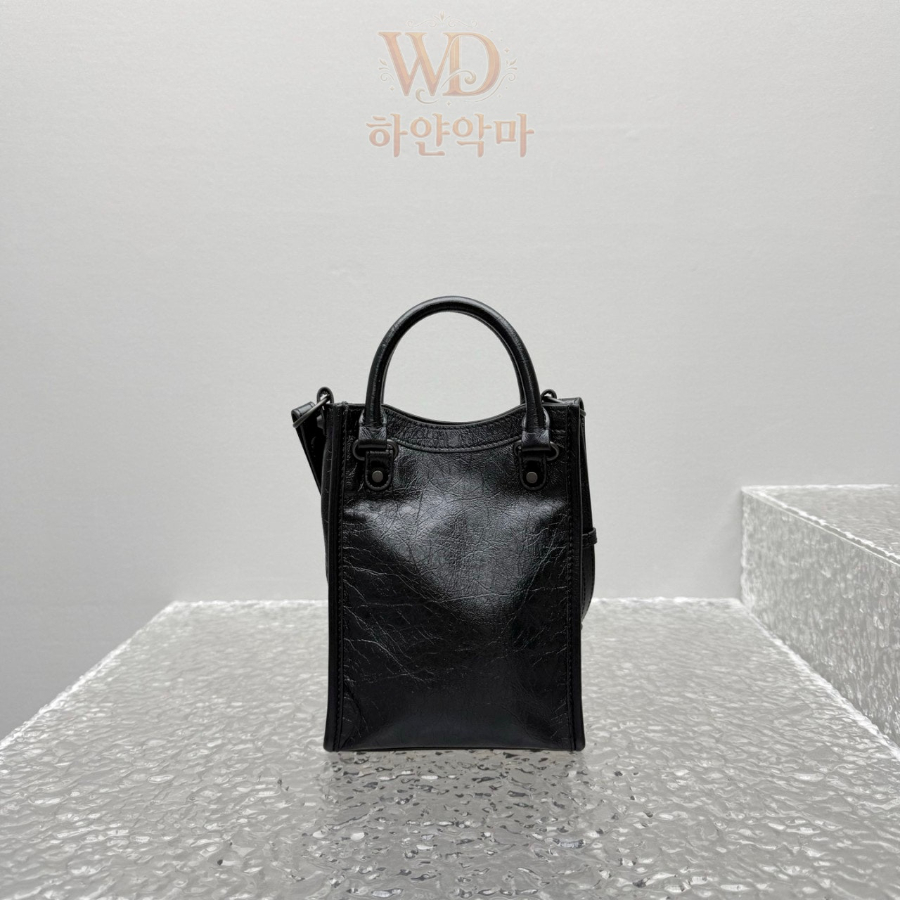 발렌시아가-르시티-명품가방-후기-4.jpg