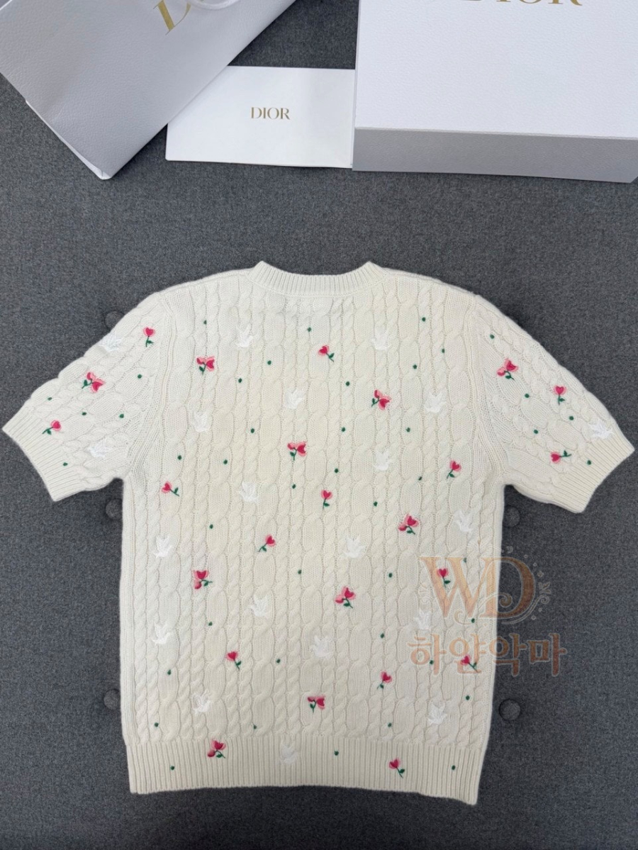 디올니트반팔-여자추천-7.jpg