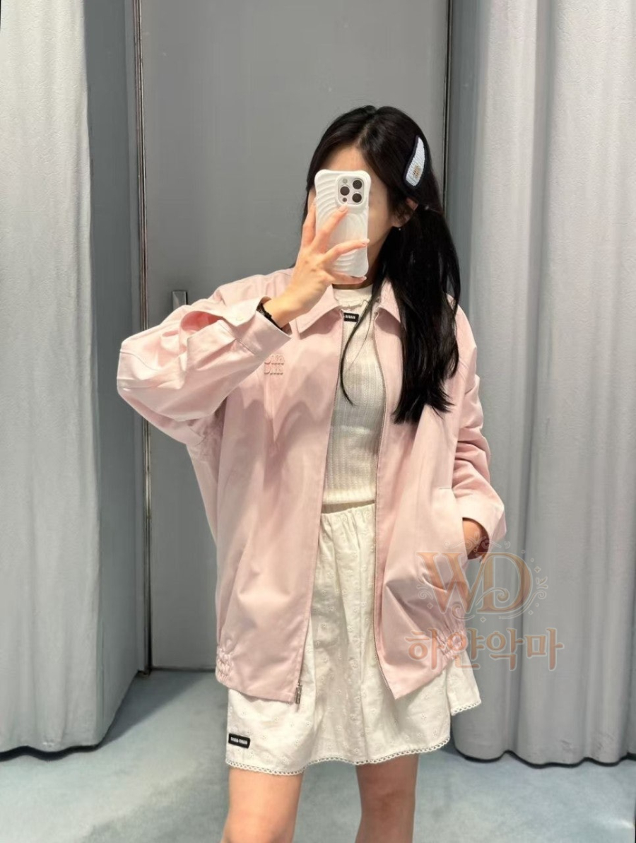 2026신상미우미우-자켓-1.jpg