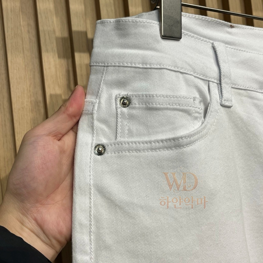 로로피아나의류-남자청바지-5.jpg