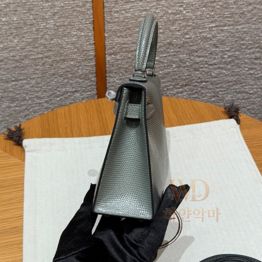 에르메스미니켈리-리자드가죽-하얀악마-4.jpg