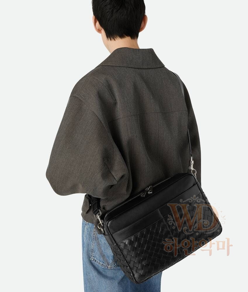보테가카메라가방-남자가방추천-1.jpg