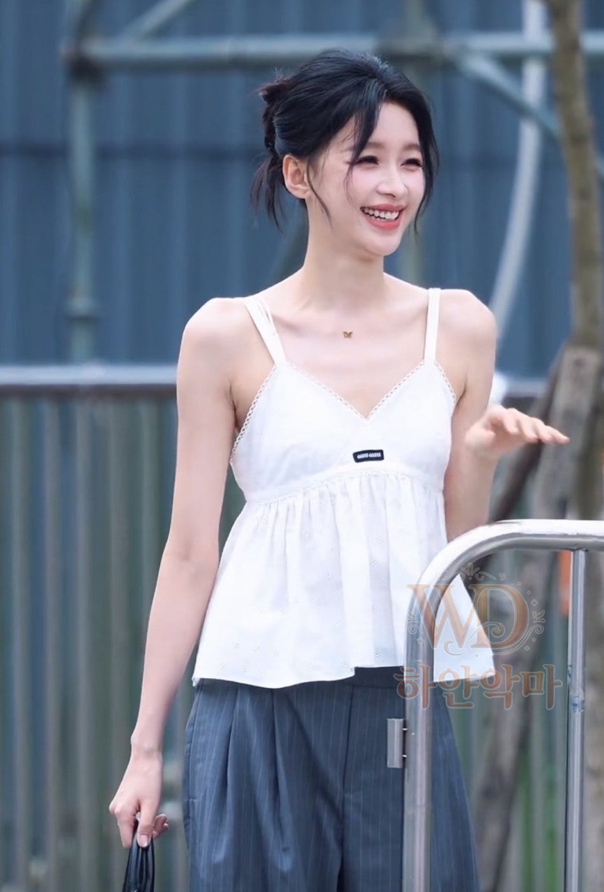 미우미우신상의류-여자나시-2.jpg