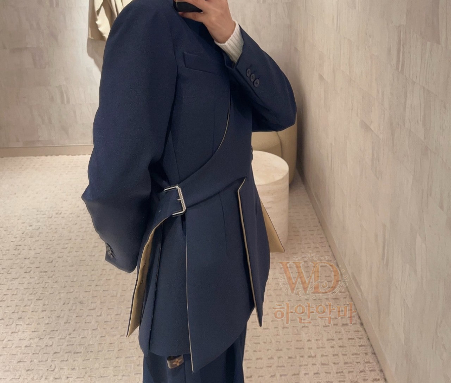 2026루이비통신상의류-여성자켓-2.jpg